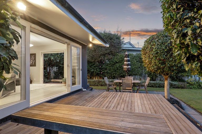 Photo of property in 209 Ilam Road, Ilam, Christchurch, 8041