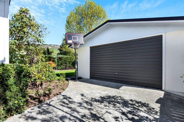 Photo of property in 29 Farnham Drive, Richmond, 7020