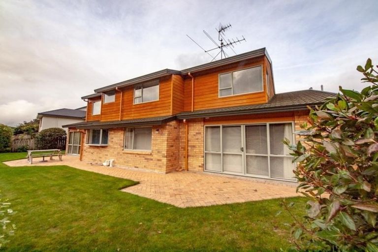 Photo of property in 10 Myers Grove, Churton Park, Wellington, 6037
