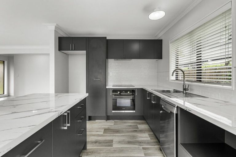 Photo of property in 34a Clare Street, Cambridge, 3434