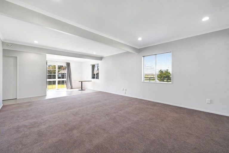 Photo of property in 392 Mill Road, Takanini, Papakura, 2582