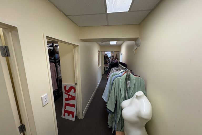 Photo of property in 108 Heretaunga Street, Palmerston North, 4414