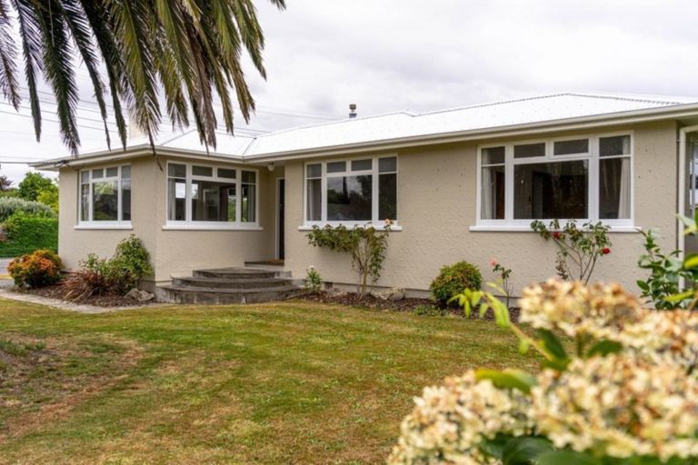 Photo of property in 38 Jellicoe Street, Greytown, 5712