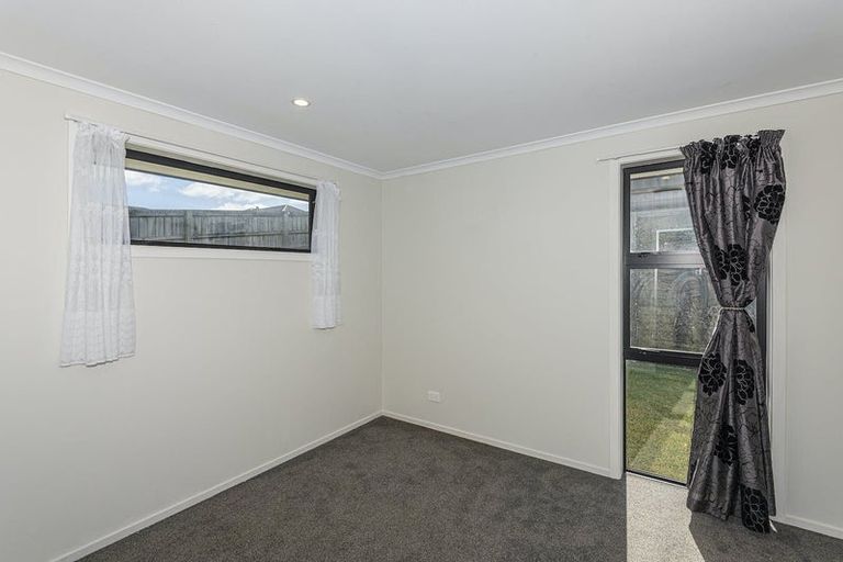 Photo of property in 2 Timara Avenue, Tikipunga, Whangarei, 0112