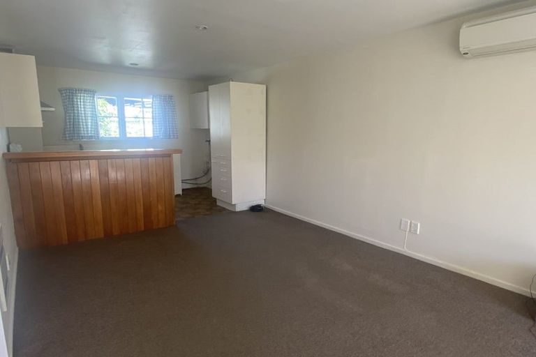 Photo of property in 8 Kahu Road, Riccarton, Christchurch, 8041