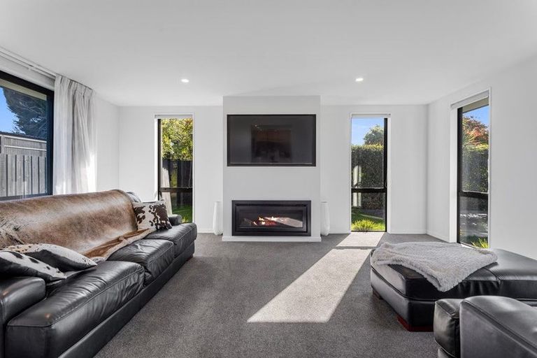 Photo of property in 141 West Belt, Rangiora, 7400