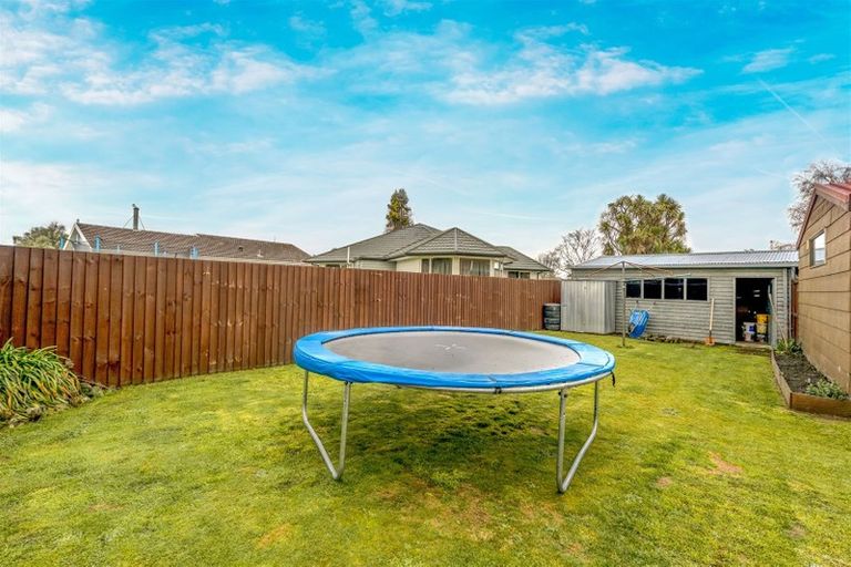 Photo of property in 4 Magenta Place, Broomfield, Christchurch, 8042