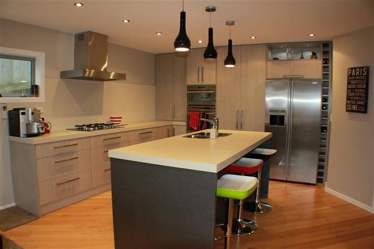 Photo of property in 3 Cresswell Place, Johnsonville, Wellington, 6037