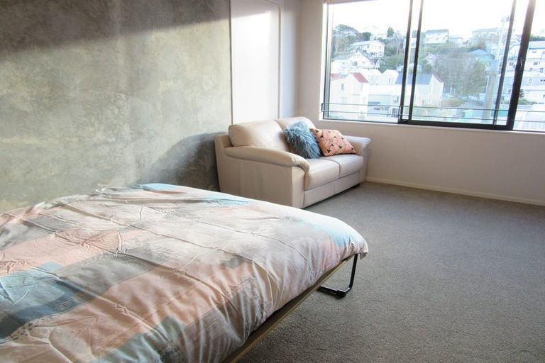 Photo of property in Vedado Apartments, 302/41u Hopper Street, Mount Cook, Wellington, 6011