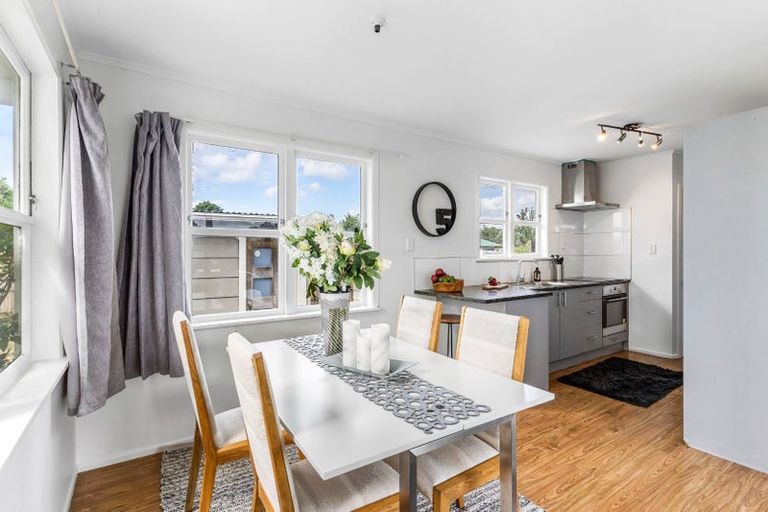 Photo of property in 132a Browns Road, Manurewa, Auckland, 2102