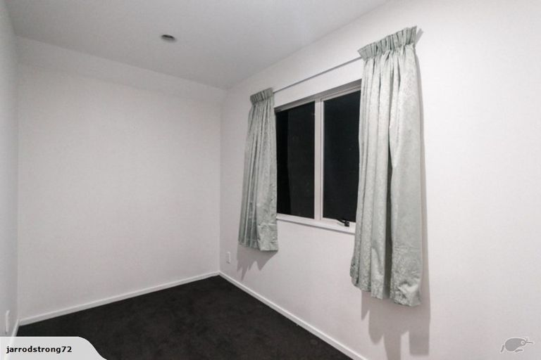 Photo of property in 33u9 Hiropi Street, Newtown, Wellington, 6021