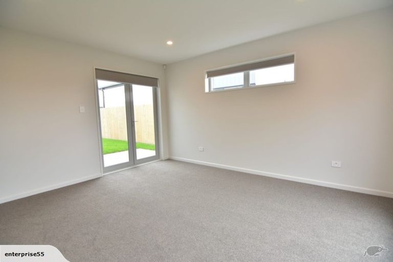 Photo of property in 10 Ardnave Lane, Broomfield, Christchurch, 8042