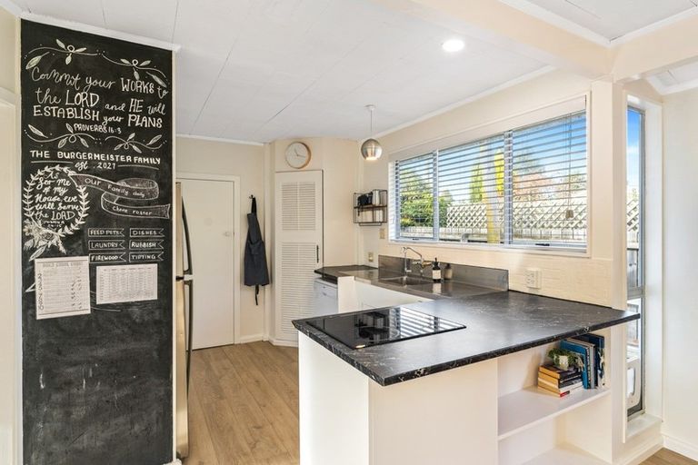 Photo of property in 7 London Street, Weston, Oamaru, 9401