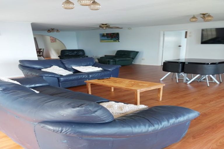 Photo of property in 310 Thames Coast Sh25 Road, Thornton Bay, Thames, 3575