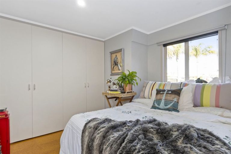 Photo of property in 33c Tay Street, Mount Maunganui, 3116
