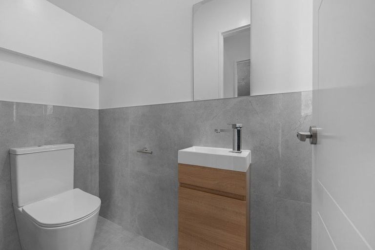 Photo of property in 193d Mahia Road, Wattle Downs, Auckland, 2103