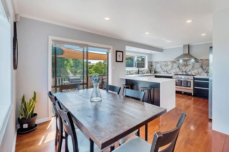 Photo of property in 45c Savoy Road, Glen Eden, Auckland, 0602