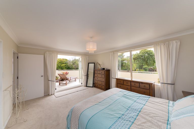 Photo of property in 224 Victoria Avenue, Hokowhitu, Palmerston North, 4410