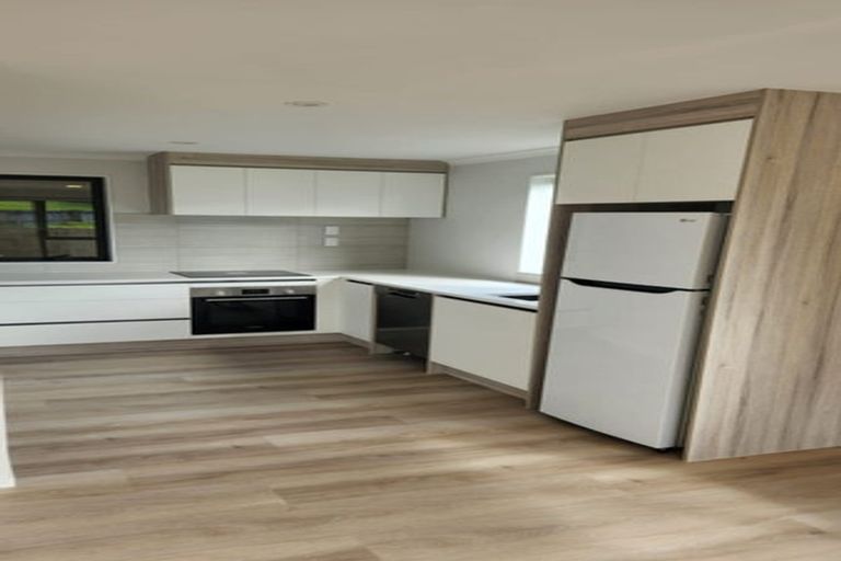Photo of property in 38 Cirrus Way, Ranui, Auckland, 0612