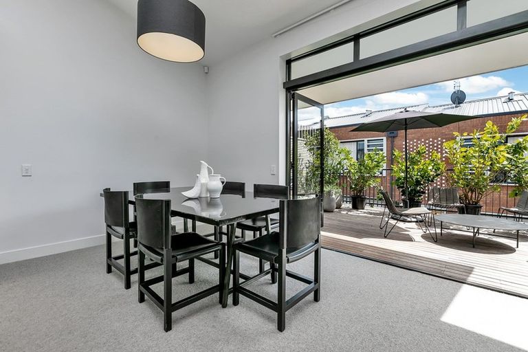 Photo of property in 4b Hastings Street, Hobsonville, Auckland, 0616