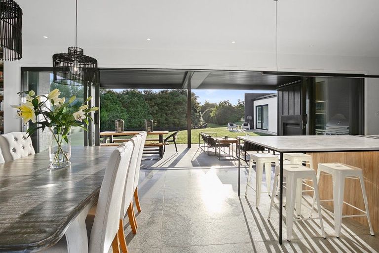 Photo of property in 1/45 Saint Kilda Road, Cambridge, 3434