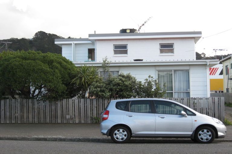 Photo of property in 16f2 Ross Street, Kilbirnie, Wellington, 6022