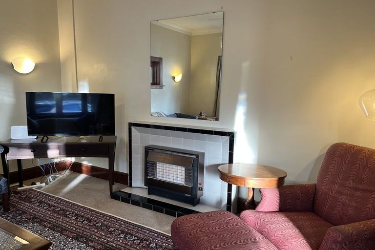 Photo of property in 1/184 The Parade, Island Bay, Wellington, 6023