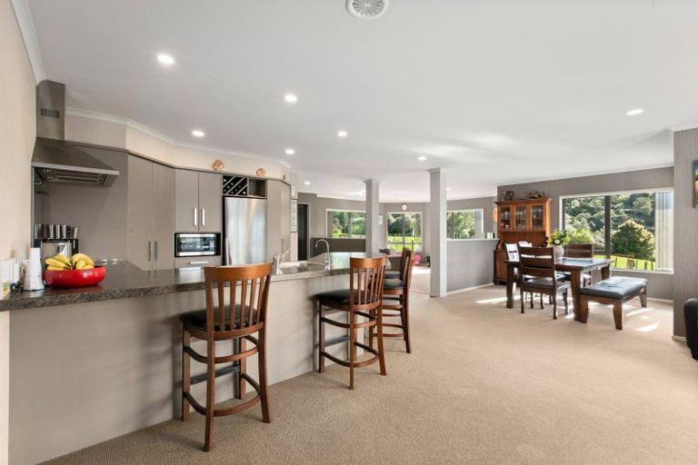 Photo of property in 174c Lund Road, Aongatete, 3178