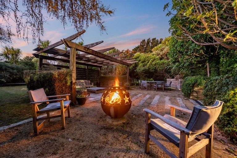 Photo of property in 328 Flightys Road, Judgeford, Porirua, 5381