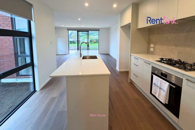 Photo of property in 85a Awataha Crescent, Pyes Pa, Tauranga, 3110