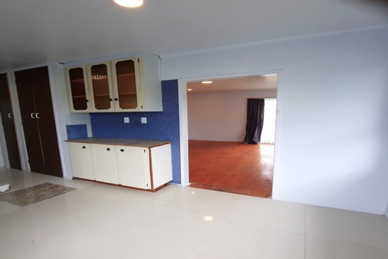 Photo of property in 33 Sunnypark Avenue, Rosehill, Papakura, 2113