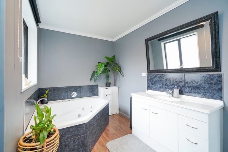 Photo of property in 9 Dryfe Street, Nightcaps, 9630