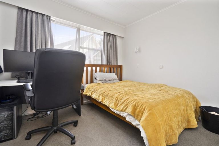 Photo of property in 222b Old Farm Road, Hamilton East, Hamilton, 3216