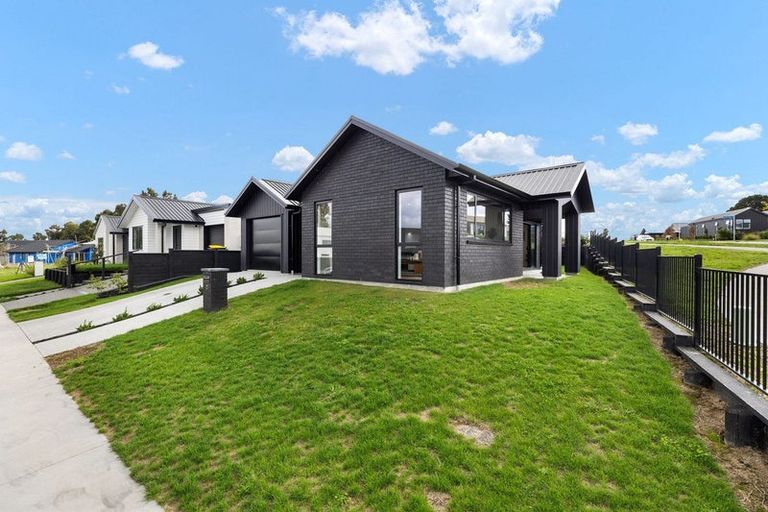 Photo of property in 2 Te Ia Terrace, Cambridge, 3434