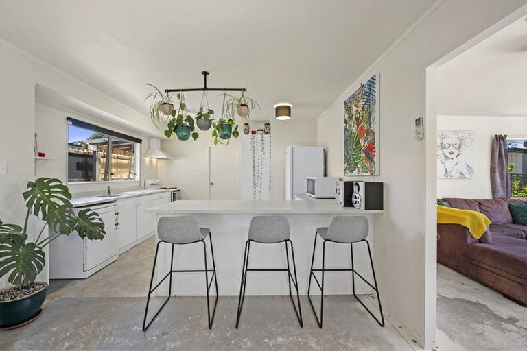 Photo of property in 3/256a Birkdale Road, Birkdale, Auckland, 0626