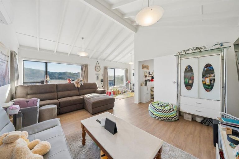 Photo of property in 56 Chesterton Street, Johnsonville, Wellington, 6037
