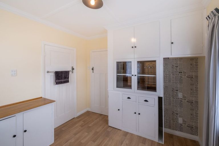 Photo of property in 19 Page Street, Stratford, 4332