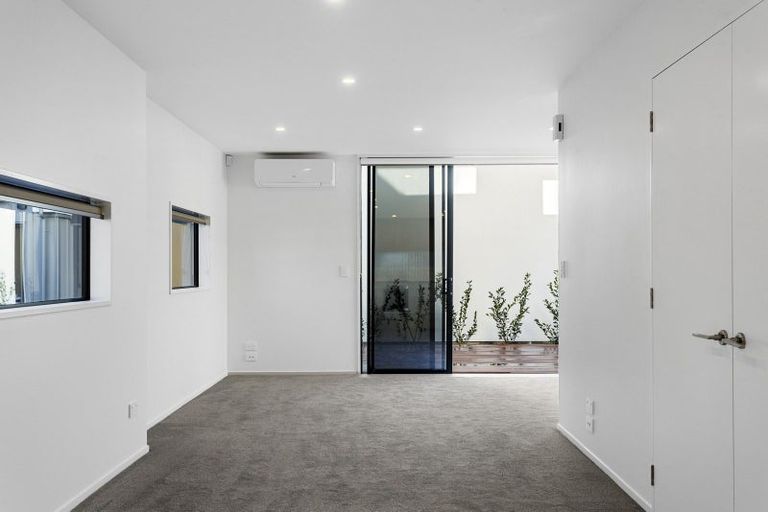 Photo of property in 8/5 Ward Street, Addington, Christchurch, 8024