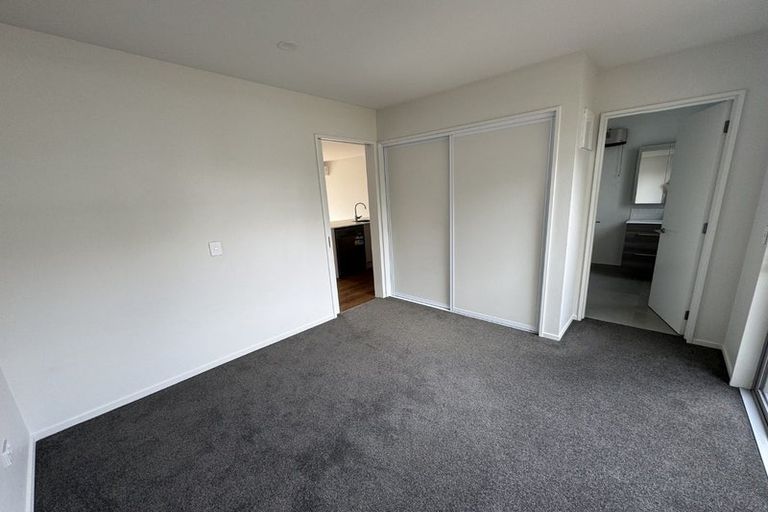 Photo of property in 2/27 Linwood Avenue, Linwood, Christchurch, 8011