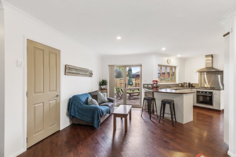Photo of property in 36 Oreti Crescent, Papamoa Beach, Papamoa, 3118