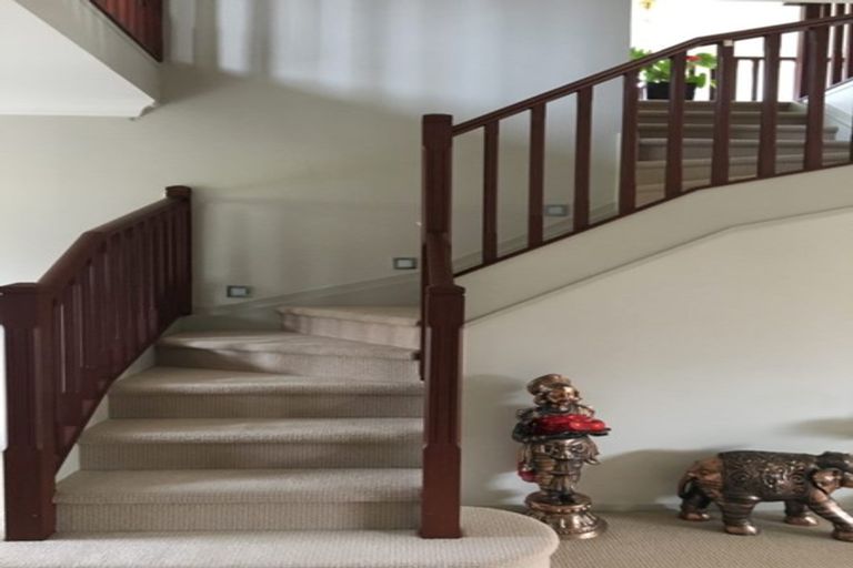 Photo of property in 40 Kestev Drive, Flat Bush, Auckland, 2016