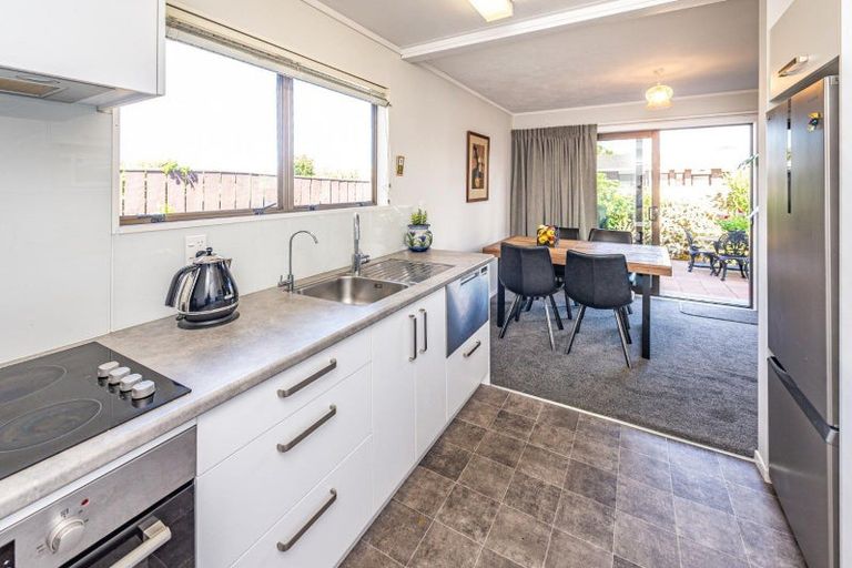 Photo of property in 5a Bens Place, Springvale, Whanganui, 4501