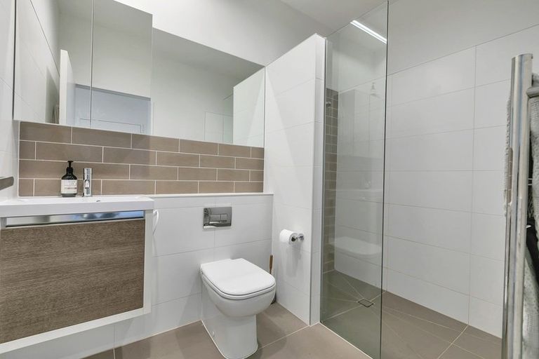 Photo of property in 4b Hastings Street, Hobsonville, Auckland, 0616