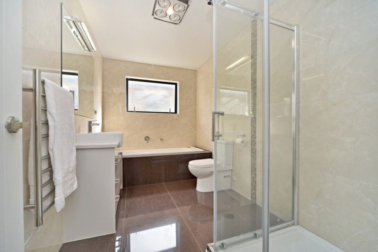 Photo of property in 12 Charlestown Drive, Flat Bush, Auckland, 2019