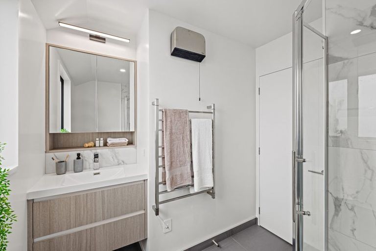 Photo of property in 1/7 Cossar Street, Burwood, Christchurch, 8083