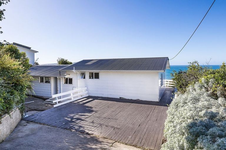 Photo of property in 60 Cliffs Road, Saint Clair, Dunedin, 9012