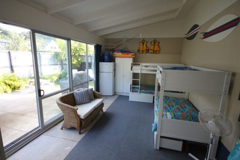 Photo of property in 54a Pauanui Beach Road, Pauanui, Hikuai, 3579