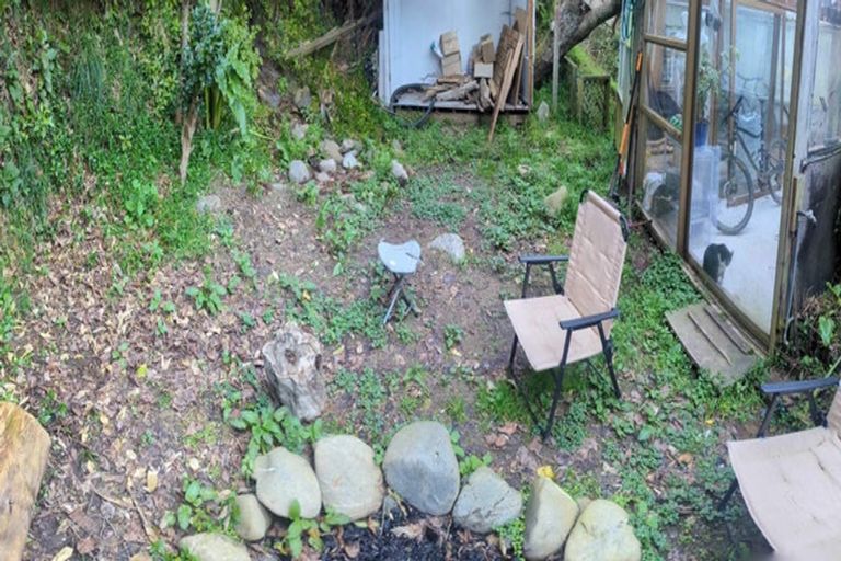 Photo of property in 83b South Karori Road, Karori, Wellington, 6012