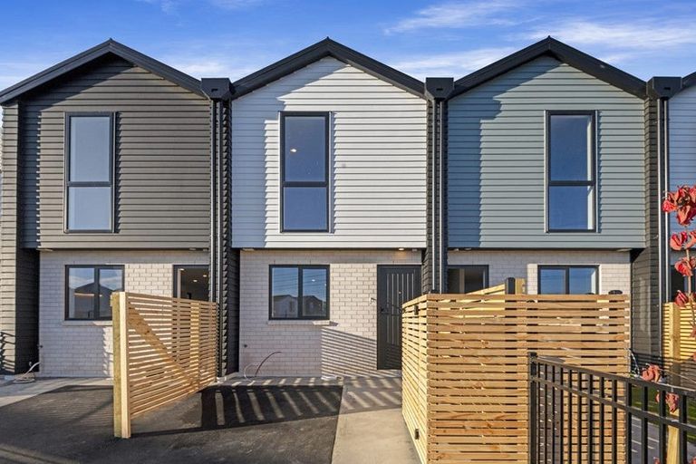 Photo of property in 30 Piripiri Place, Broomfield, Christchurch, 8042