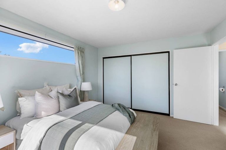 Photo of property in 8a Freyberg Avenue, Riccarton, Christchurch, 8011